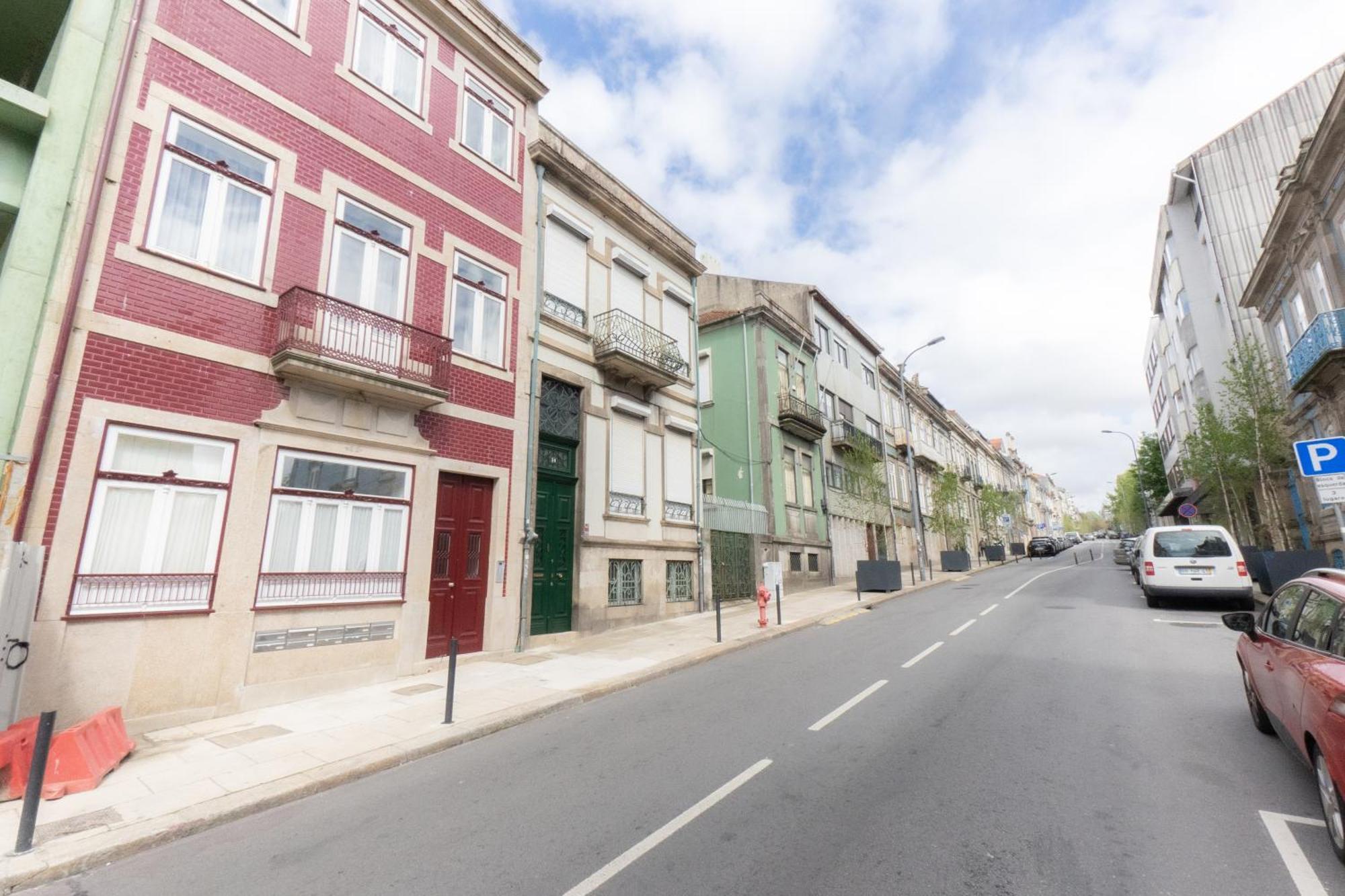 Seara Cristalina Apartments Porto Bagian luar foto