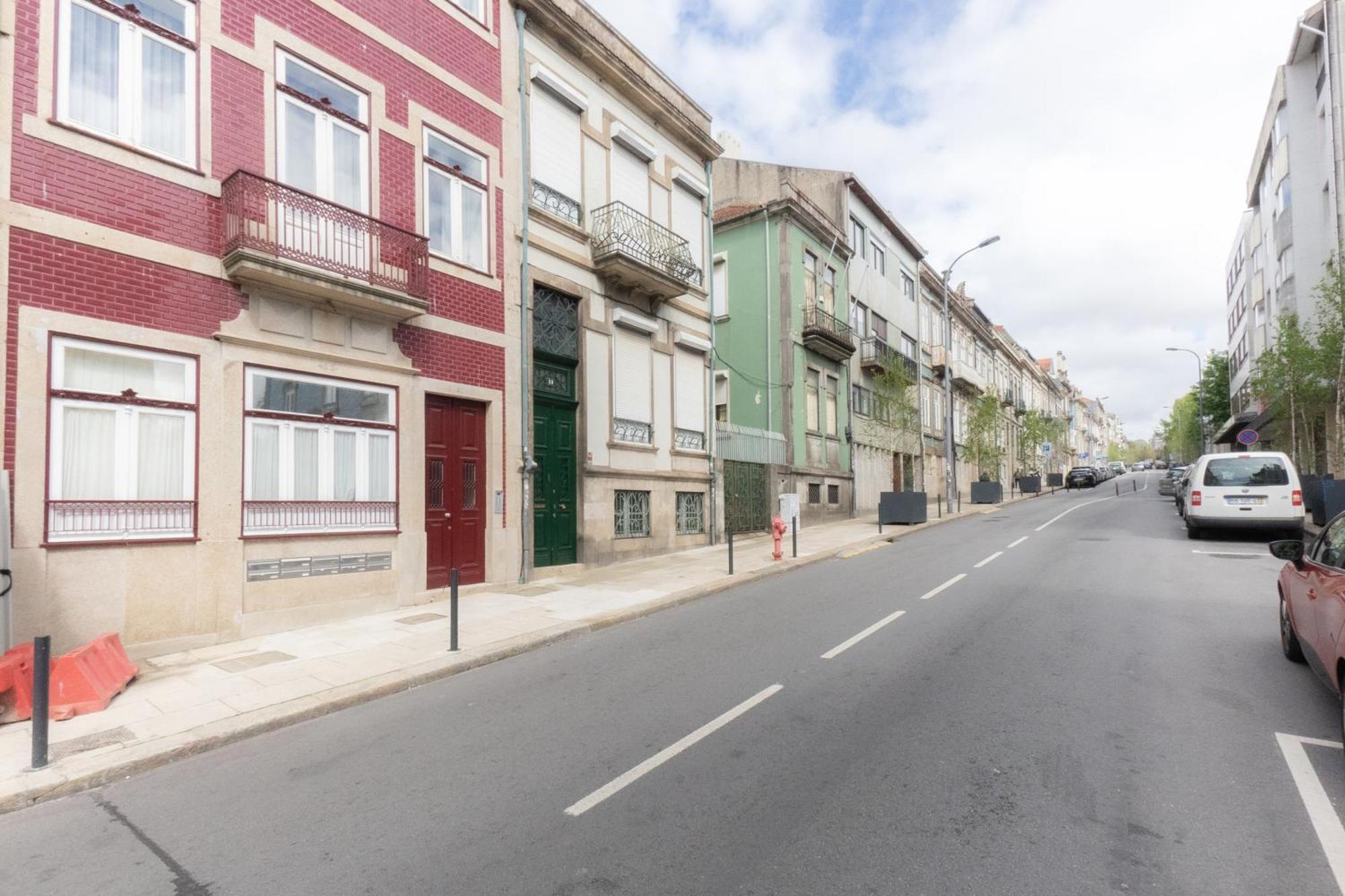 Seara Cristalina Apartments Porto Bagian luar foto